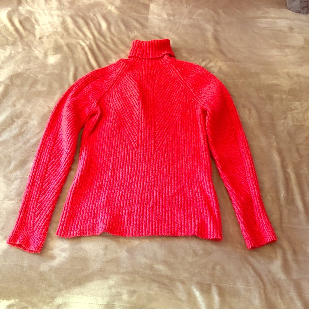 Women Turtleneck.
